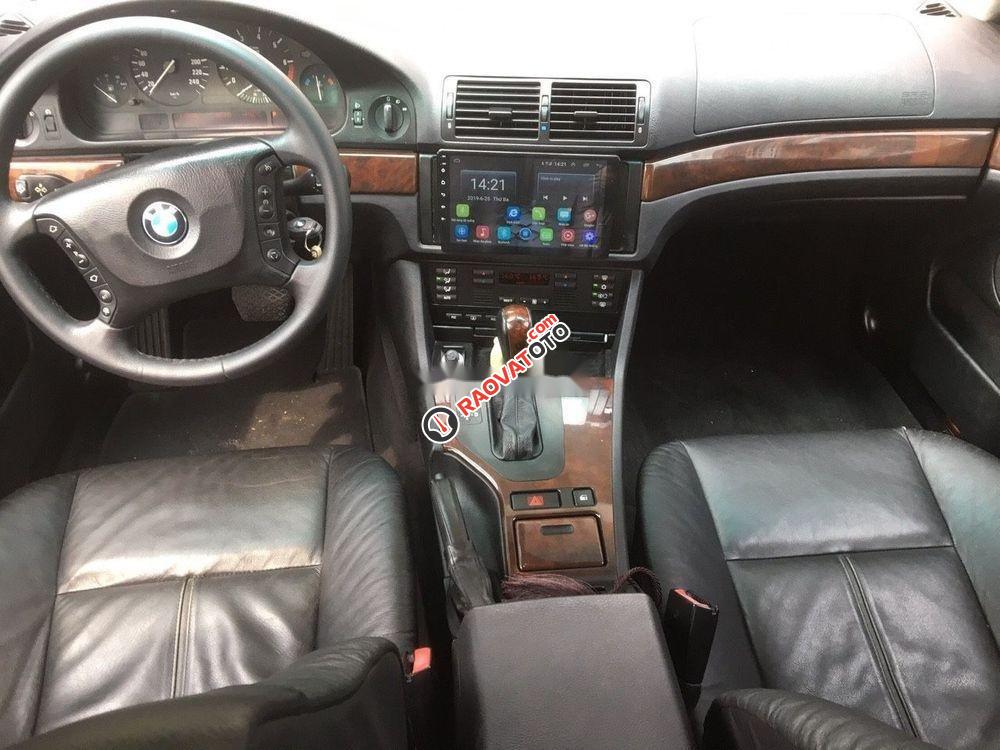 Bán xe BMW 520i đời 2003, màu đen, giá 250tr-2