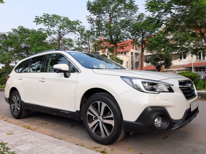 Cần bán lại xe Subaru Outback 2.5 L IS eyesight 2018, màu trắng, nhập khẩu-0