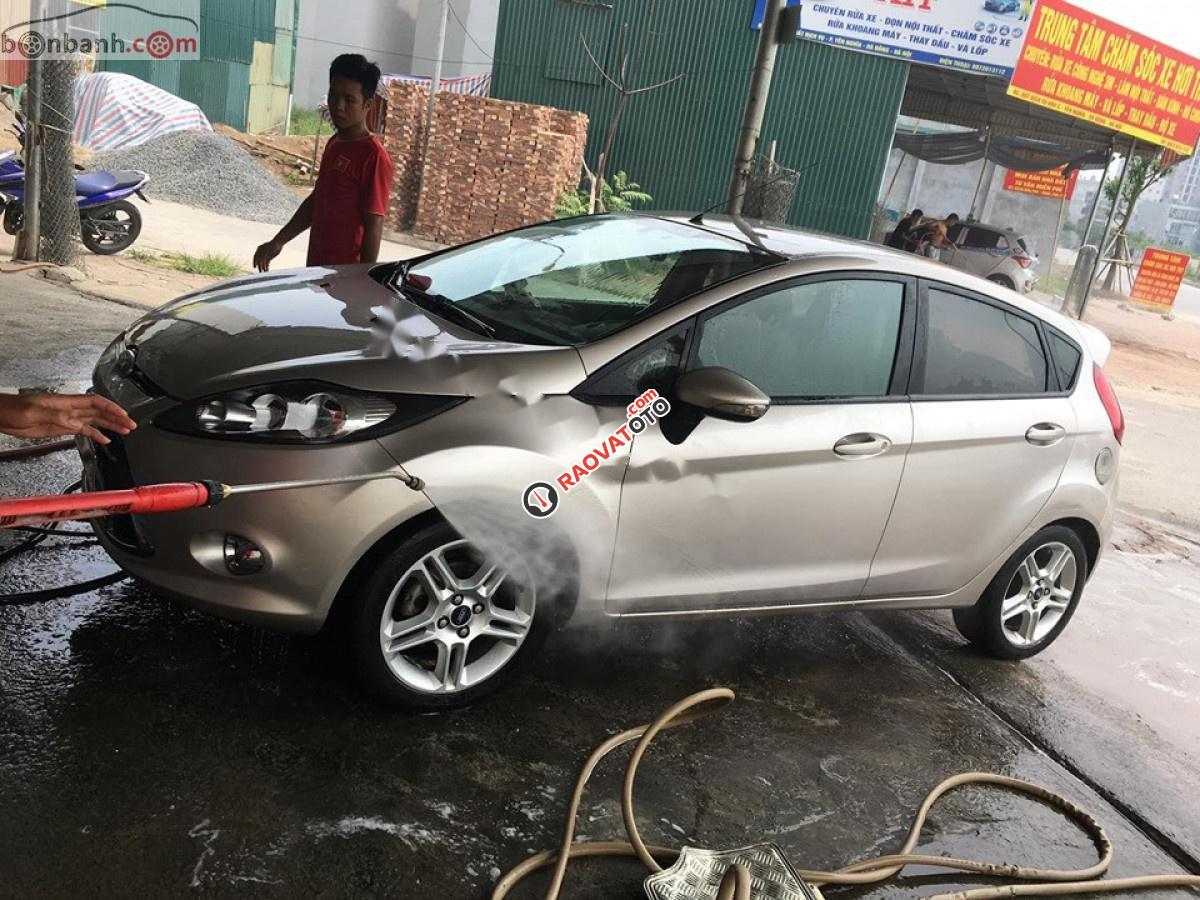 Bán Ford Fiesta S đời 2011, màu vàng-4