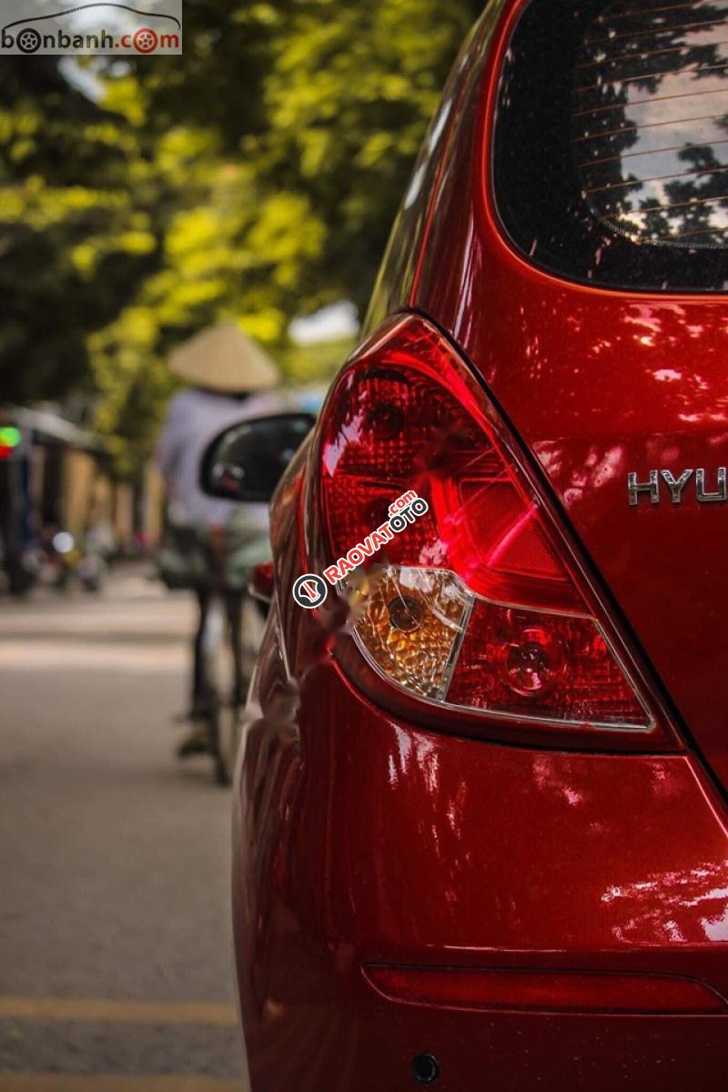 Cần bán Hyundai i20 sản xuất năm 2014, màu đỏ, nhập khẩu nguyên chiếc, chính chủ-3