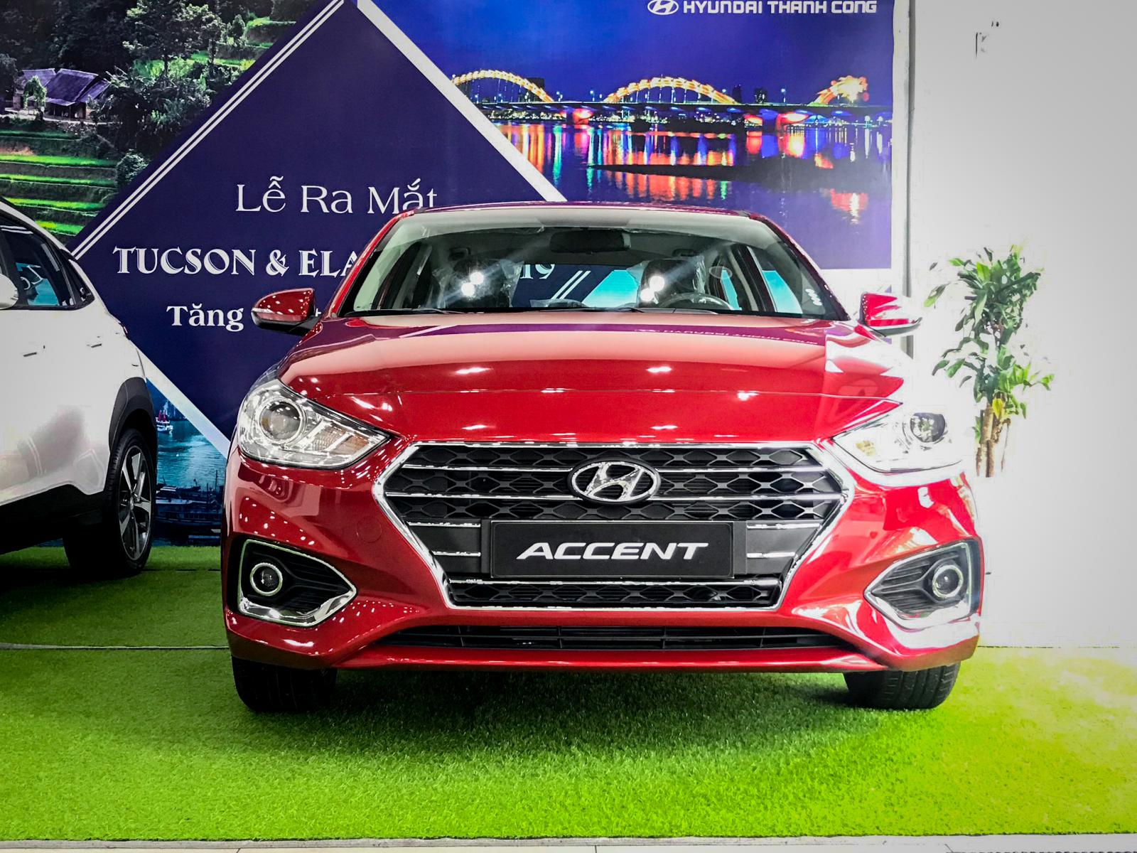 Bán xe Hyundai Accent AT DB năm 2019, màu đỏ, 550tr-5