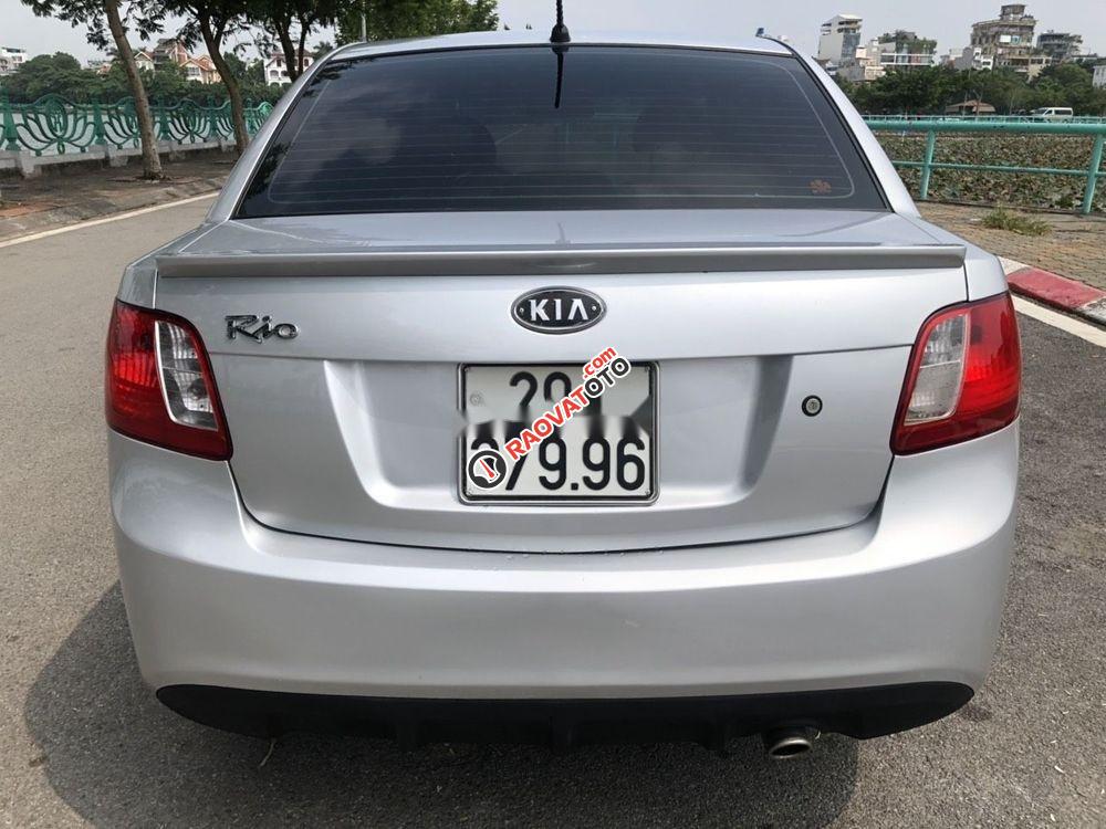 Cần bán lại xe Kia Rio MT sản xuất 2012, màu bạc, nhập khẩu Hàn Quốc chính chủ -9