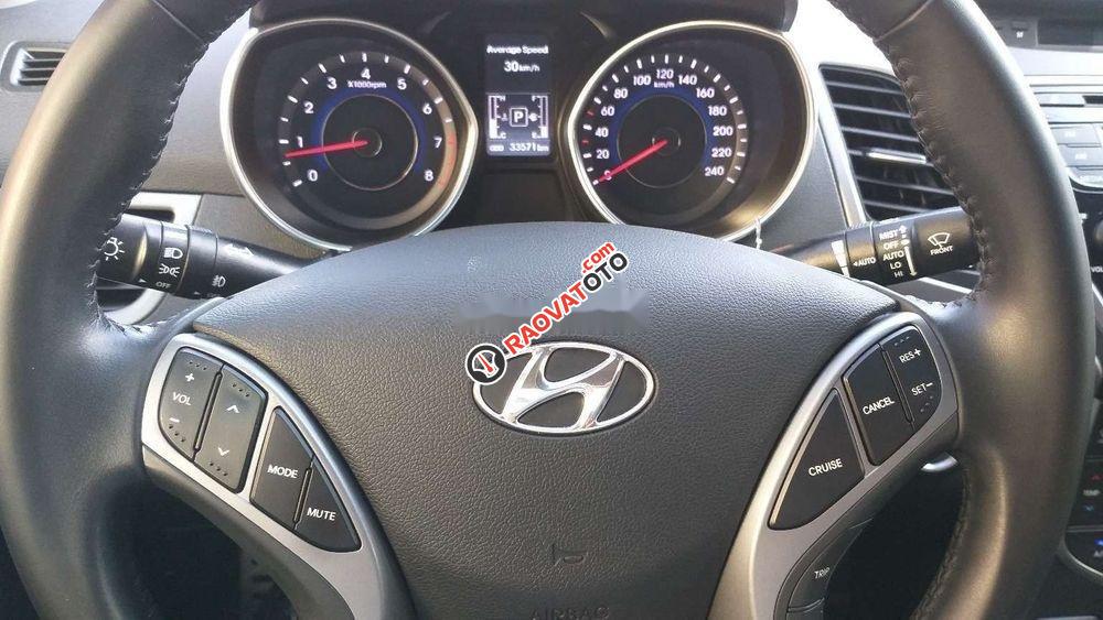 Cần bán Hyundai Elantra 1.8 AT 2015, màu bạc, nhập khẩu, giá 545tr-5