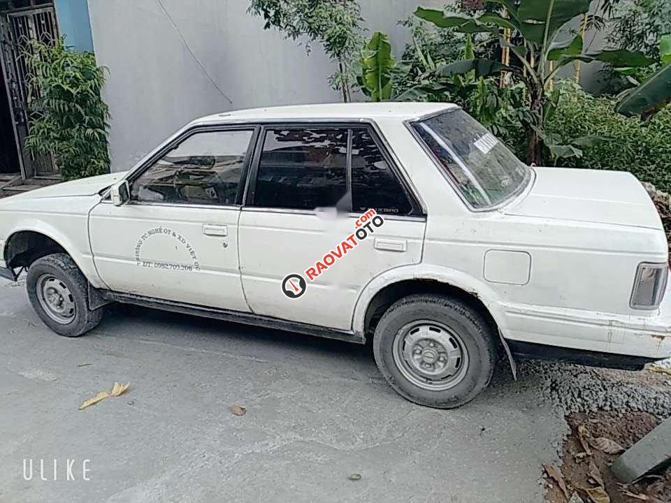 Bán Nissan Bluebird 1990, màu trắng, nhập khẩu-5