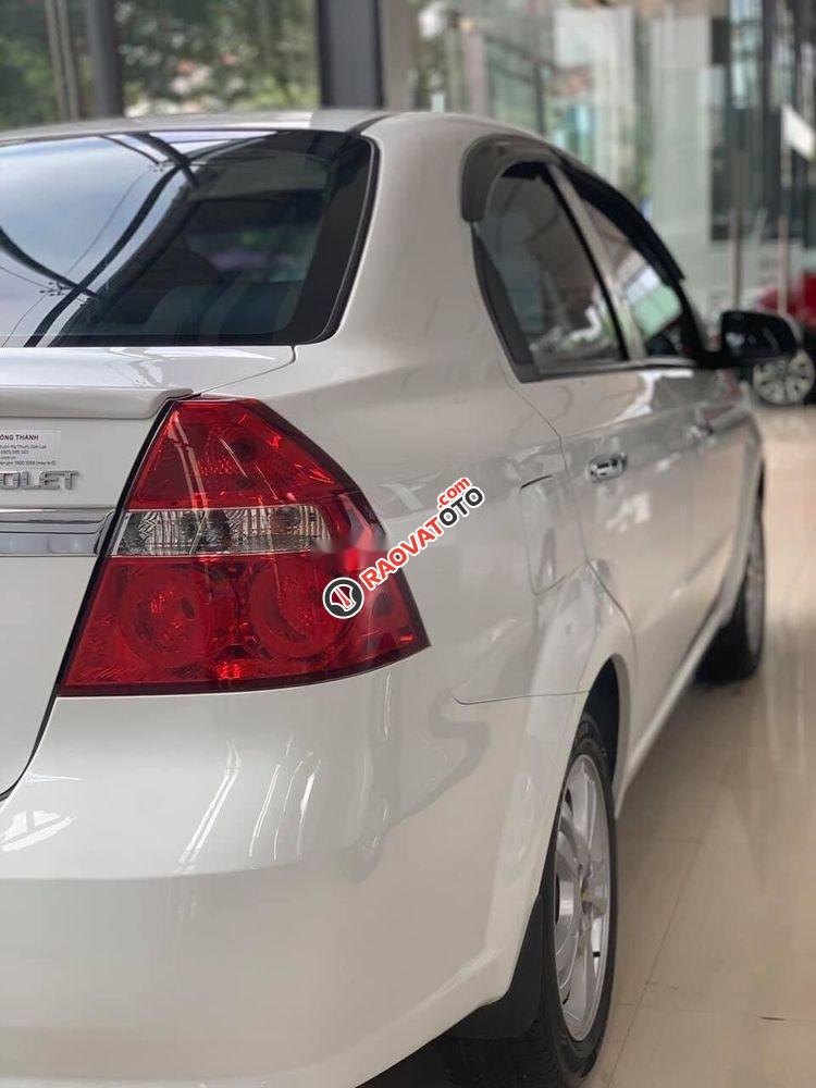 Cần bán xe Chevrolet Aveo 2018, màu trắng, nhập khẩu nguyên chiếc-1