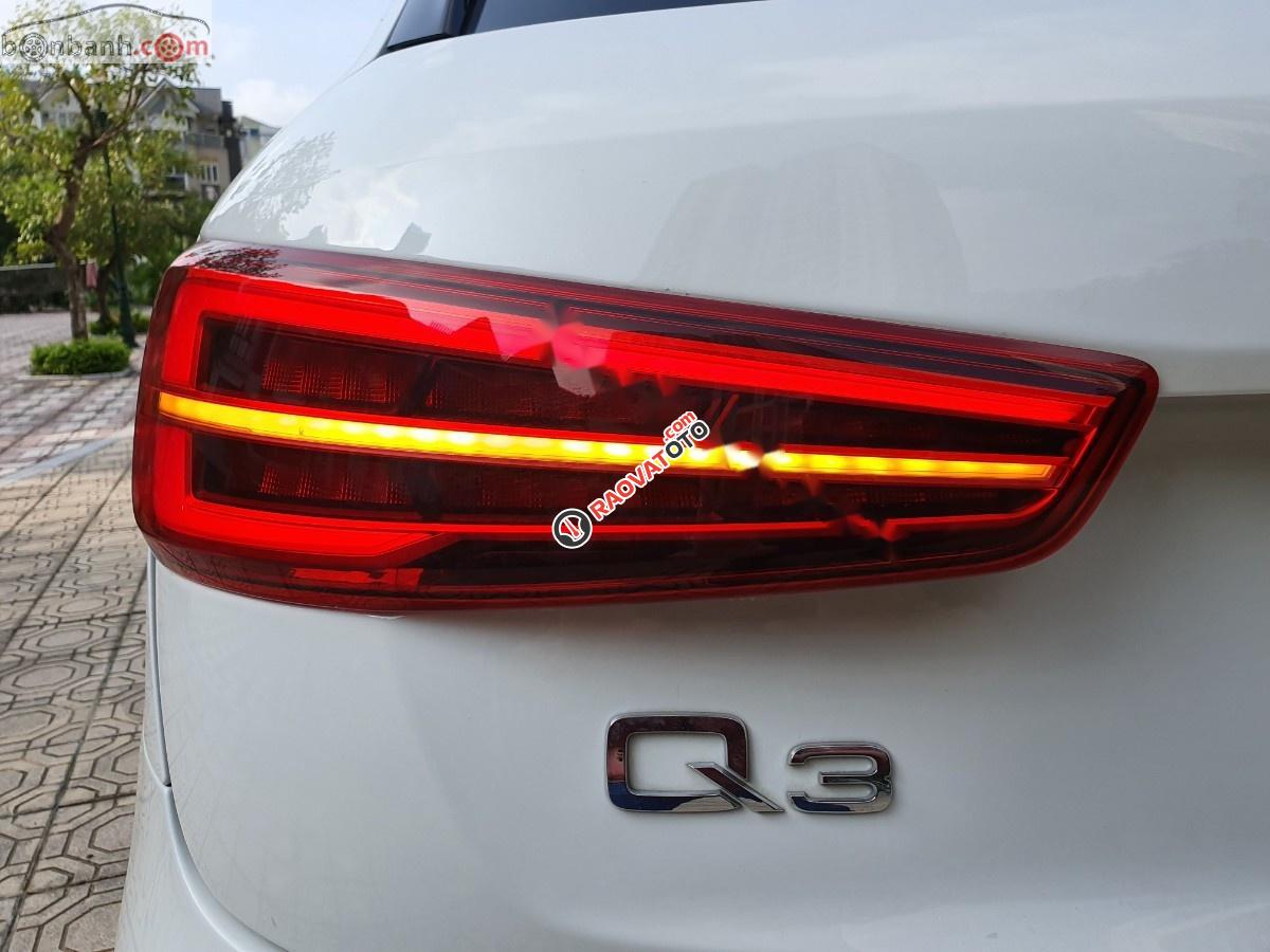 Cần bán Audi Q3 đời 2017, màu trắng, nhập khẩu-6