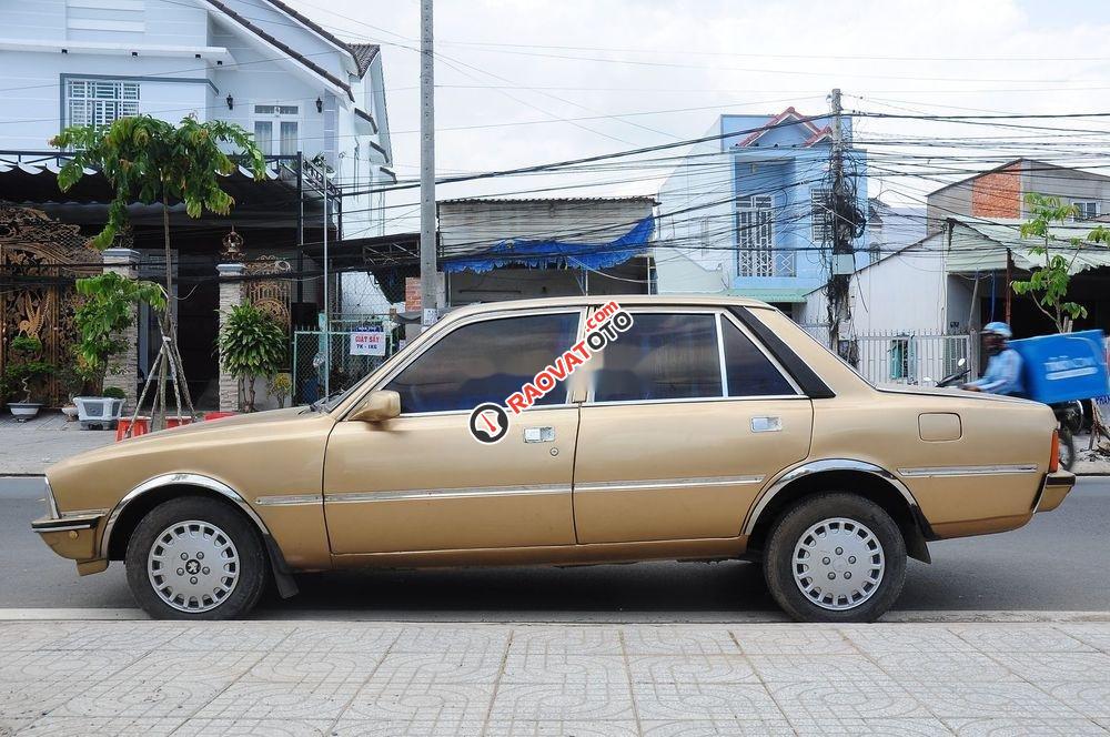 Bán ô tô Peugeot 505 đời 1987, màu vàng, nhập khẩu, giá rẻ-2