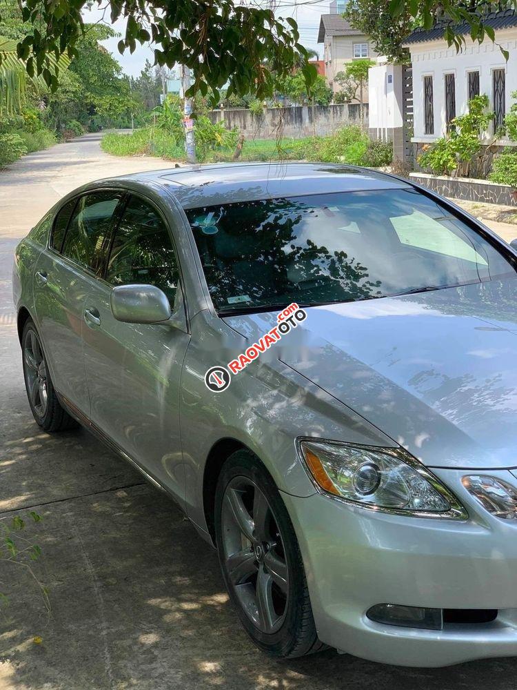 Cần bán Lexus GS năm 2008, giá bán 690 triệu, xe còn mới-8