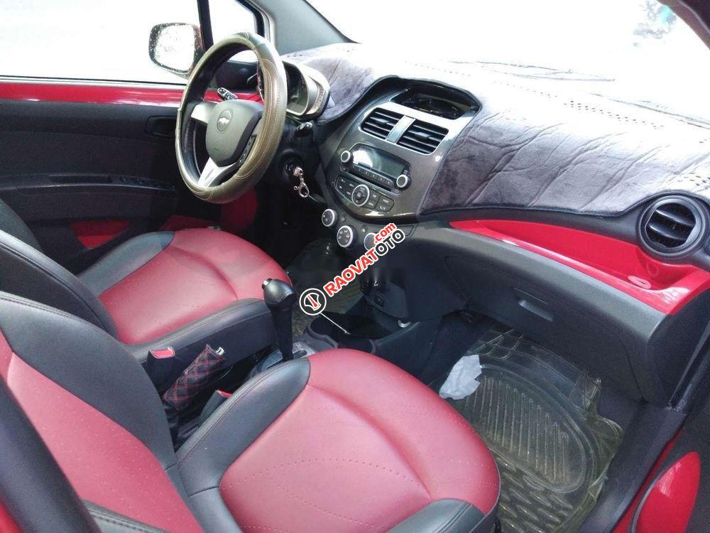 Cần bán xe Chevrolet Spark AT sản xuất năm 2014, màu đỏ -1