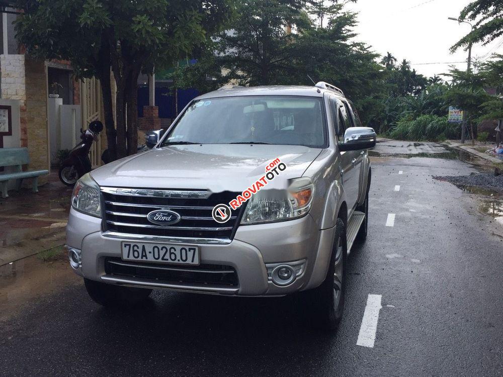 Cần bán xe Ford Everest Limited sản xuất năm 2010, nhập khẩu nguyên chiếc xe gia đình -5