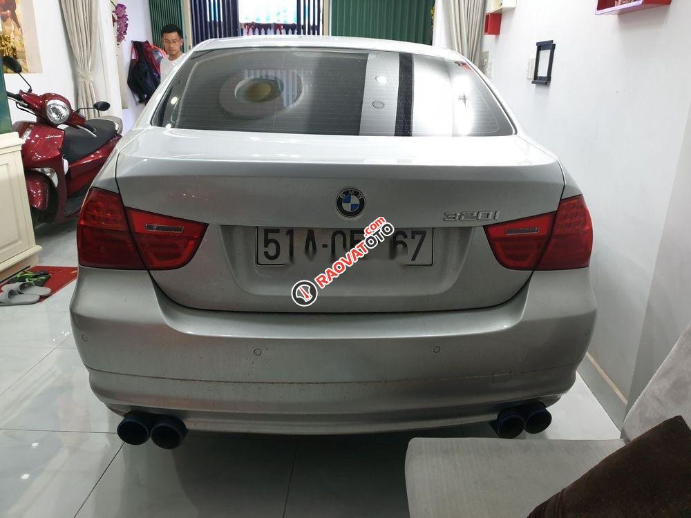 Cần bán BMW 3 Series năm 2011, màu bạc, nhập khẩu chính hãng-0