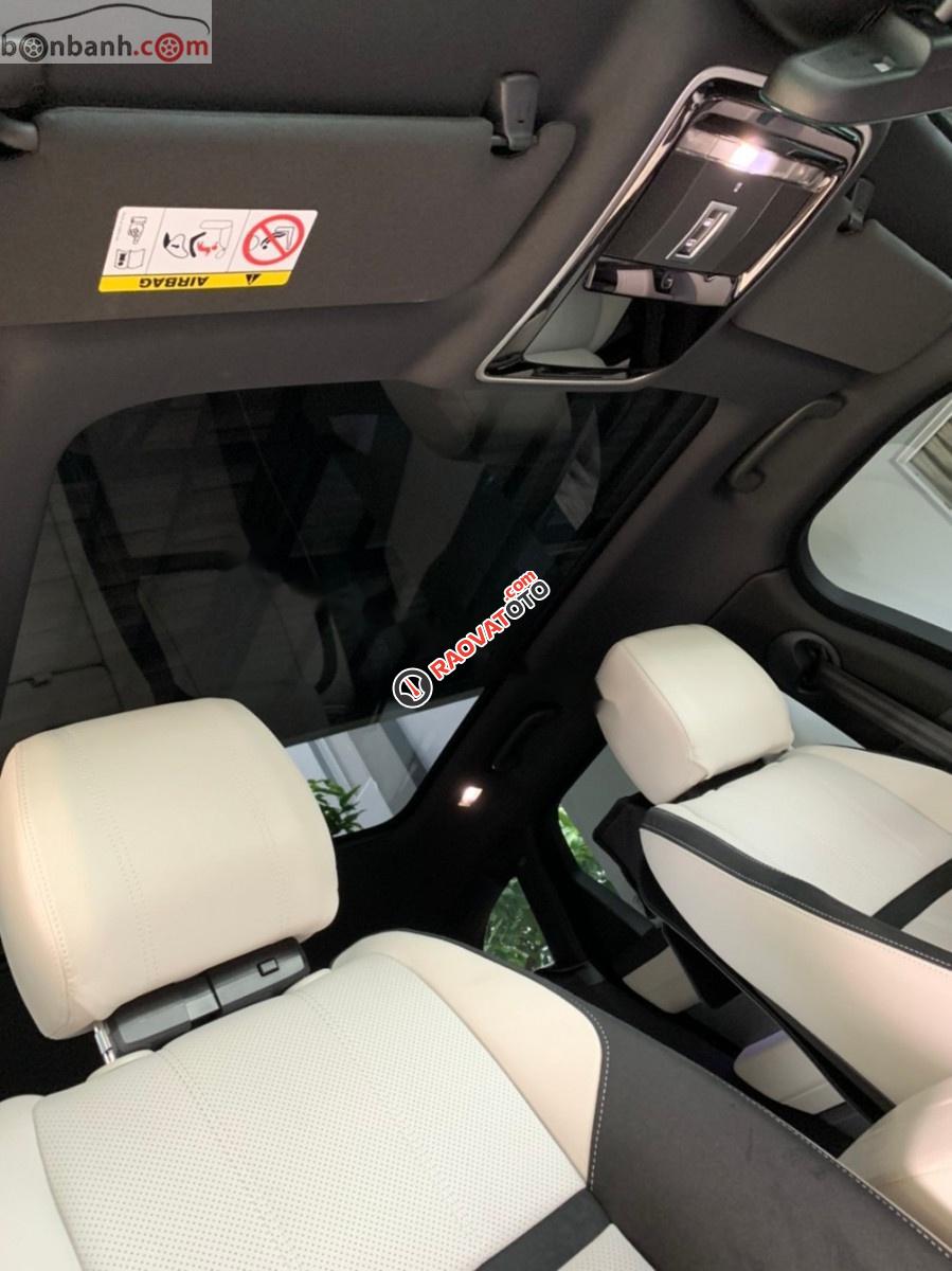 Cần bán lại xe LandRover Range Rover Velar R-Dynamic S sản xuất 2018, màu đen, nhập khẩu nguyên chiếc-0