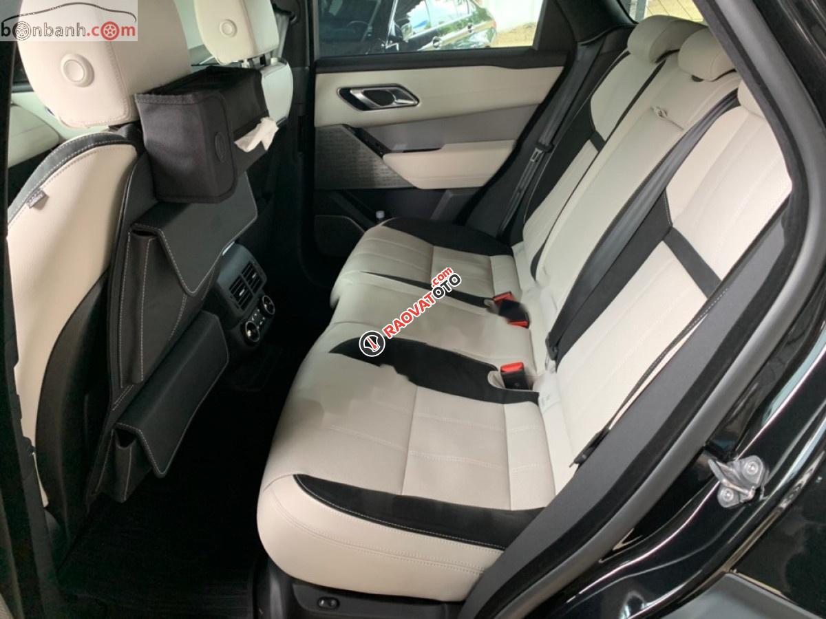 Cần bán lại xe LandRover Range Rover Velar R-Dynamic S sản xuất 2018, màu đen, nhập khẩu nguyên chiếc-1