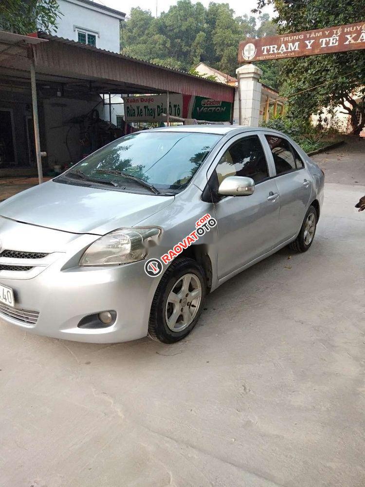 Cần bán Toyota Vios MT sản xuất 2009, màu bạc -0