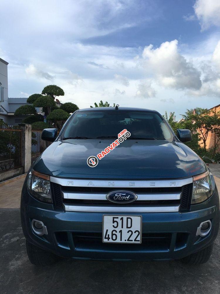 Bán Ford Ranger MT năm sản xuất 2013, màu xanh lam, giá 400tr-3