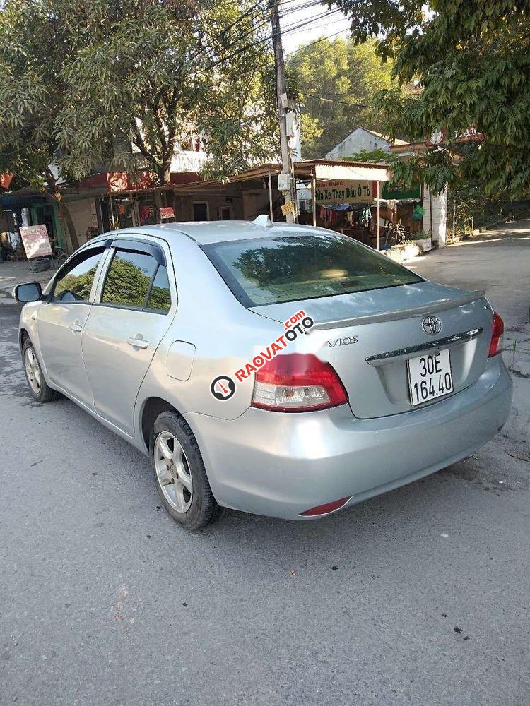 Bán Toyota Vios MT đời 2009, màu bạc, giá 210tr-1