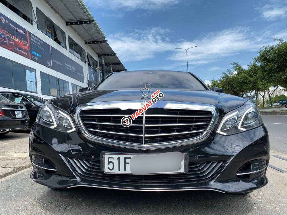 Xe Mercedes E200 2015, màu đen-3
