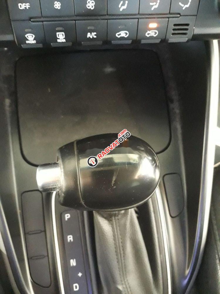 Bán xe Kia Rondo 2.0GAT sản xuất năm 2016, màu trắng, giá chỉ 536 triệu-7