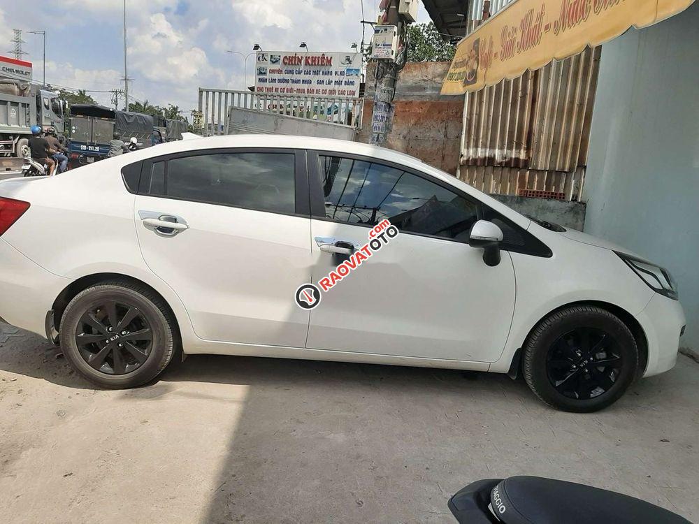 Bán Kia Rio AT 2015, màu trắng, nhập khẩu nguyên chiếc, 405 triệu-0