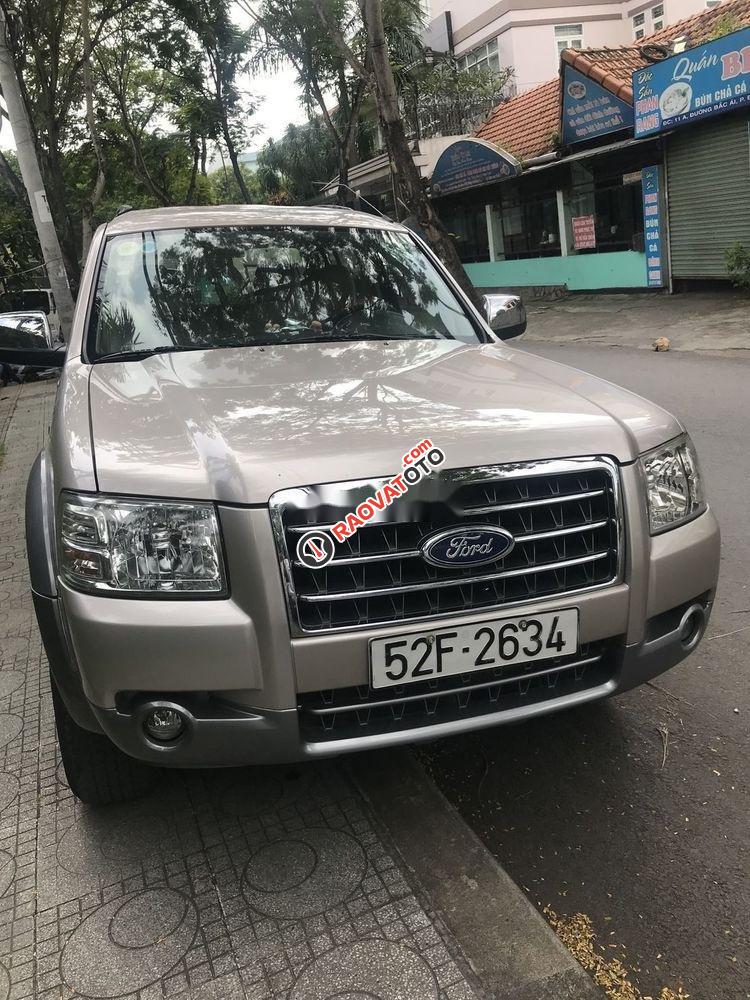 Cần bán gấp Ford Everest MT đời 2008 số sàn giá cạnh tranh-11