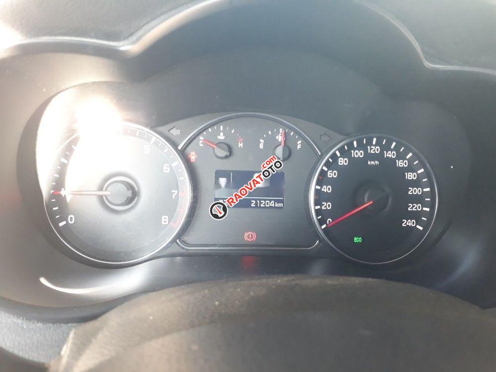 Bán xe Kia Rondo 2.0GAT sản xuất năm 2016, màu trắng, giá chỉ 536 triệu-9