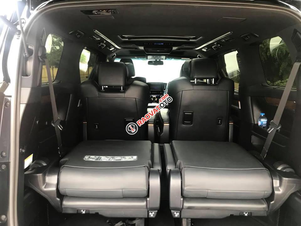 Bán Toyota Alphard Excutive Lounge màu đen, model 2016, call ngay 0989866544-3