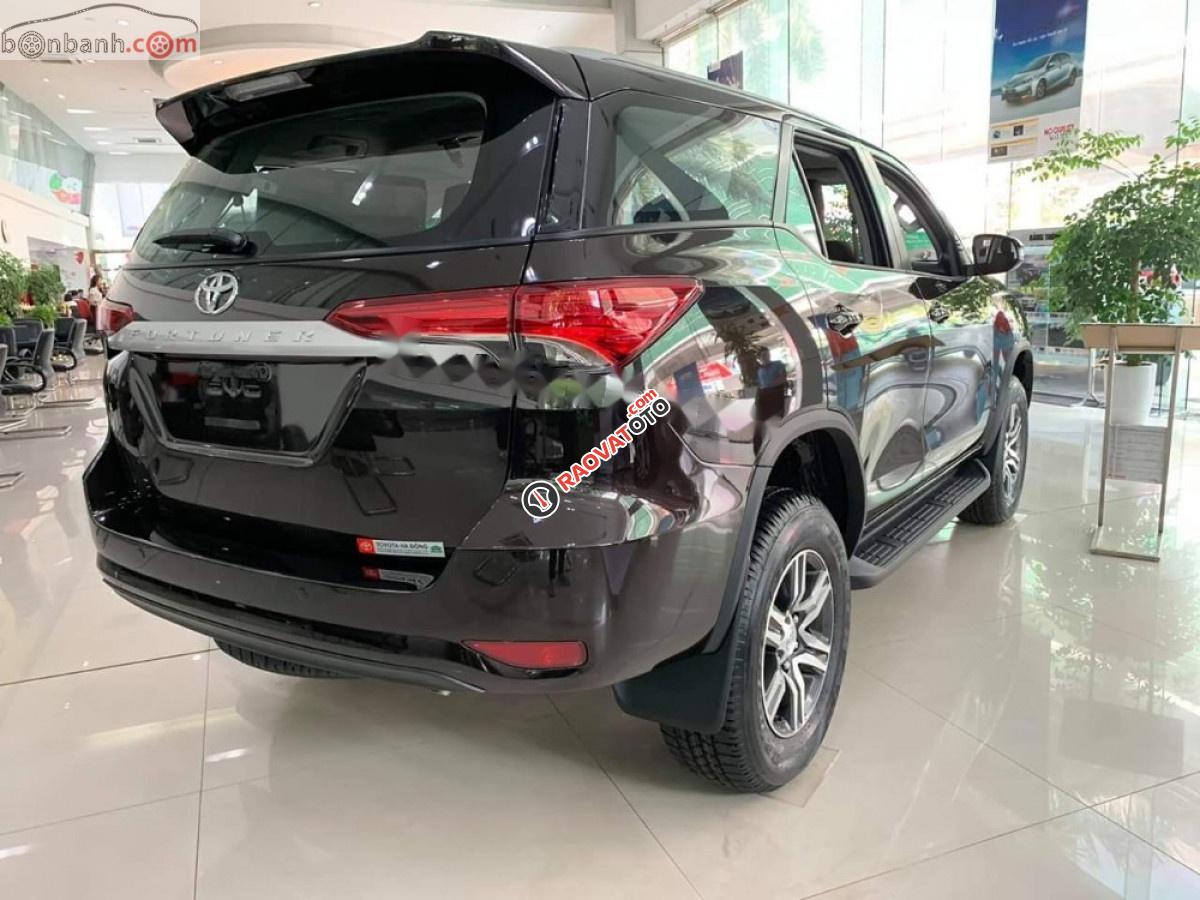 Bán xe Toyota Fortuner 2.4G 4x2 MT sản xuất năm 2019-3