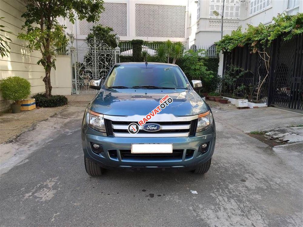 Cần bán xe Ford Ranger XLS MT 2015, màu xanh lam, nhập khẩu nguyên chiếc -6