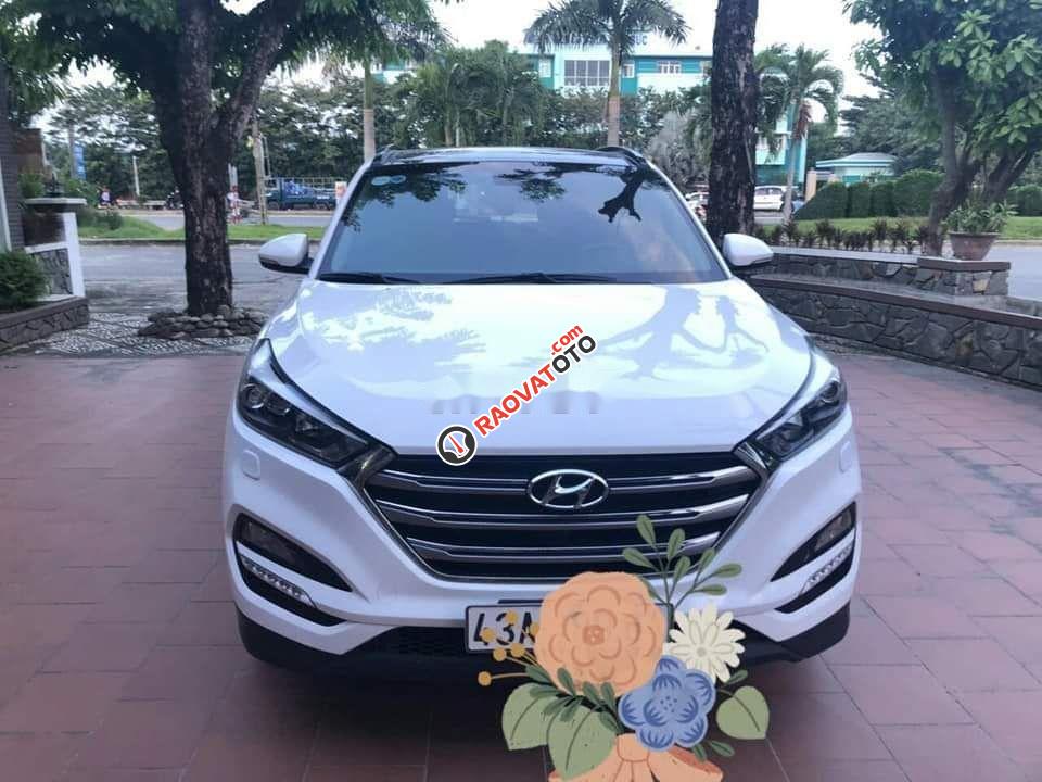 Bán Hyundai Tucson 2.0 2016, màu trắng, nhập khẩu xe gia đình-5