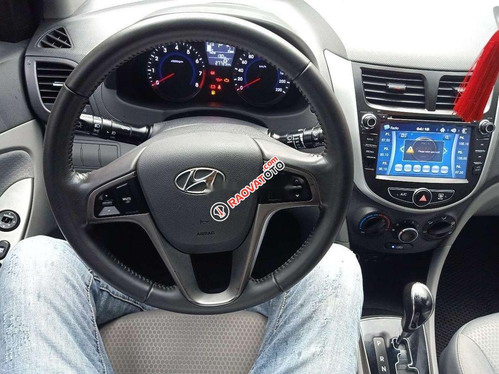 Bán xe Hyundai Accent năm 2015, xe nhập chính hãng-7