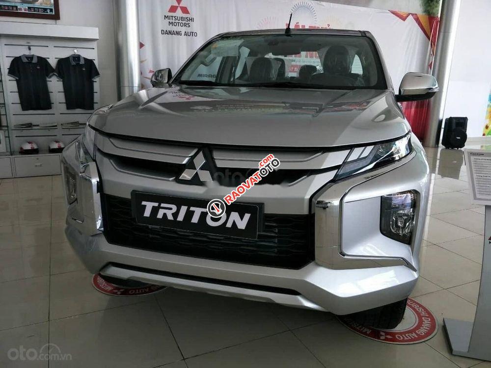 Bán Mitsubishi Triton đời 2019, nhập khẩu nguyên chiếc, 600 triệu xe nội thất đẹp-0