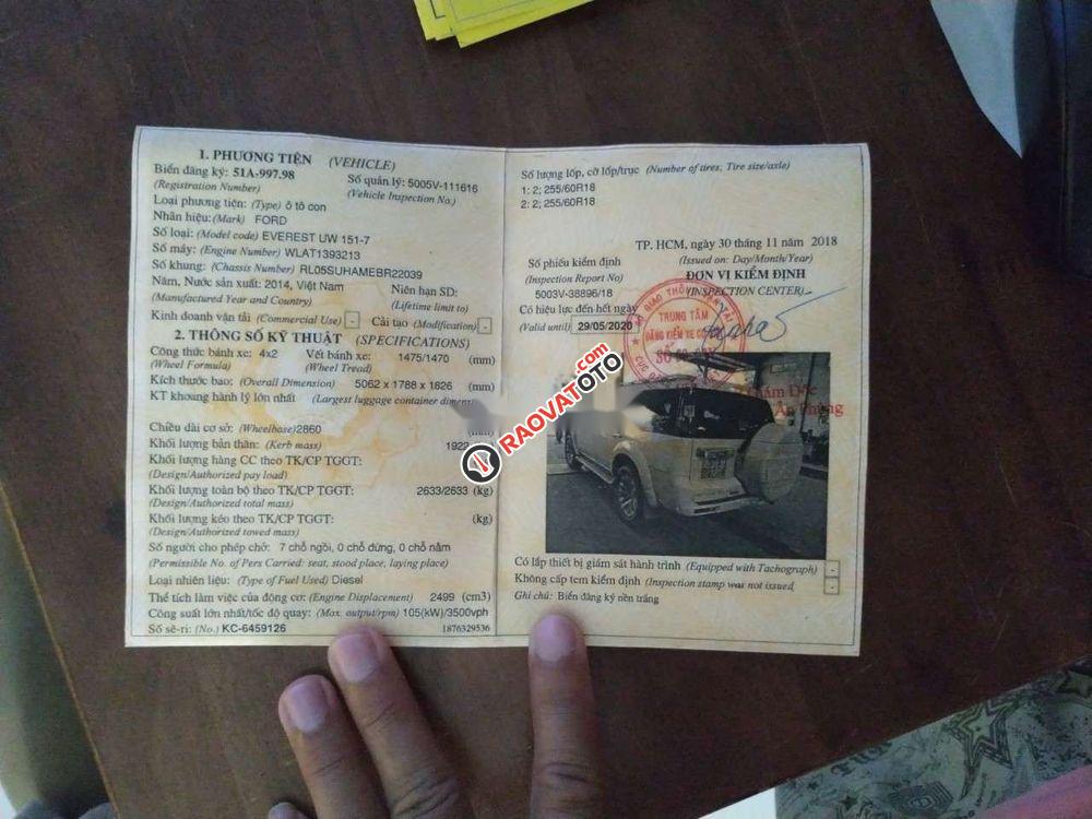 Cần bán gấp Ford Everest AT đời 2014, màu trắng, xe nhập chính chủ-0