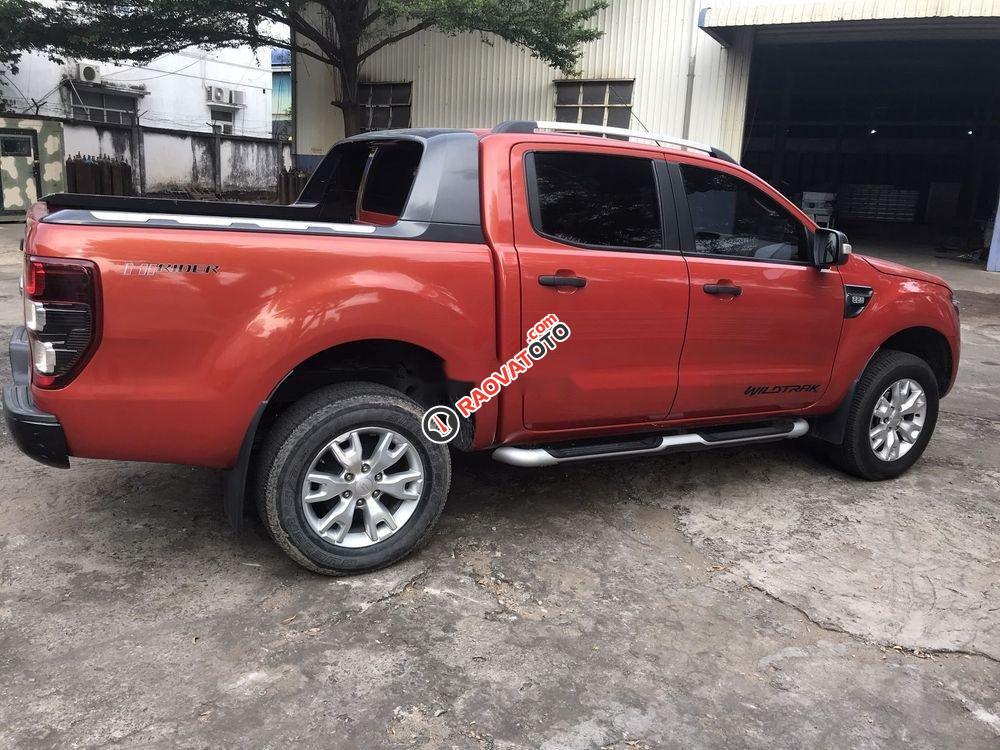 Cần bán Ford Ranger sản xuất 2014, màu đỏ, số tự động-1