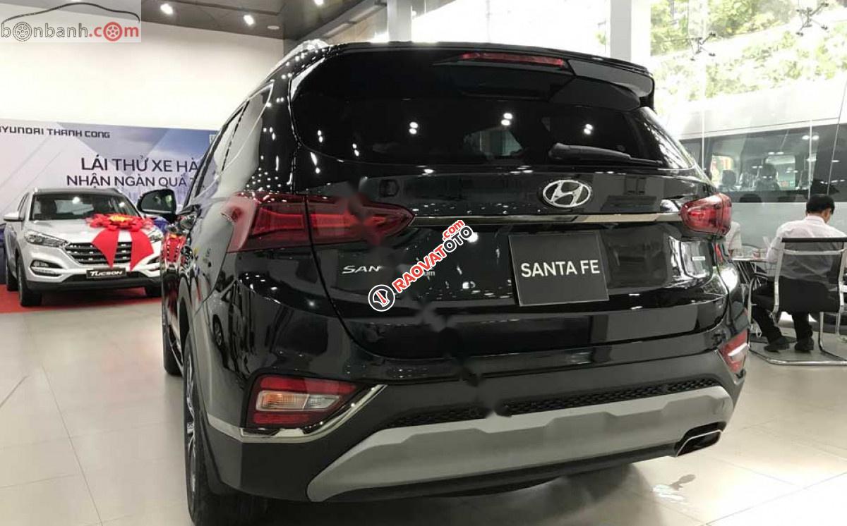 Bán xe Hyundai Santa Fe năm sản xuất 2019, màu đen, giá tốt-2