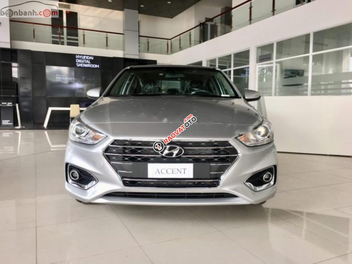 Bán Hyundai Accent năm 2019, màu bạc, giá chỉ 420 triệu-6