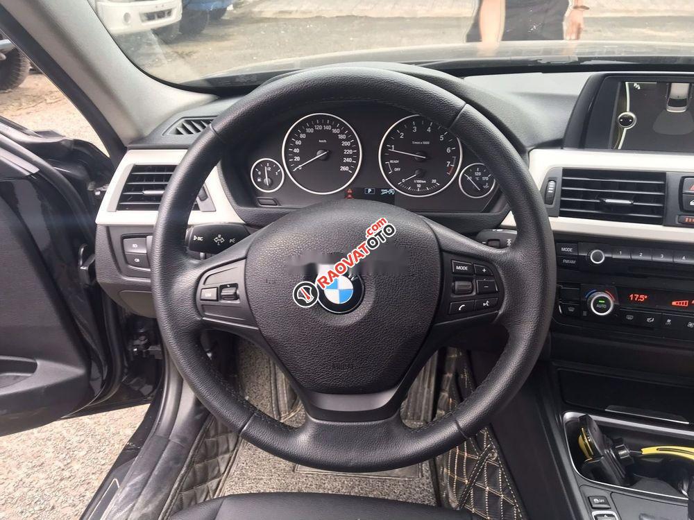 Bán xe BMW 3 Series 320i 2.0L AT đời 2013, xe nhập chính chủ, giá 760tr-0