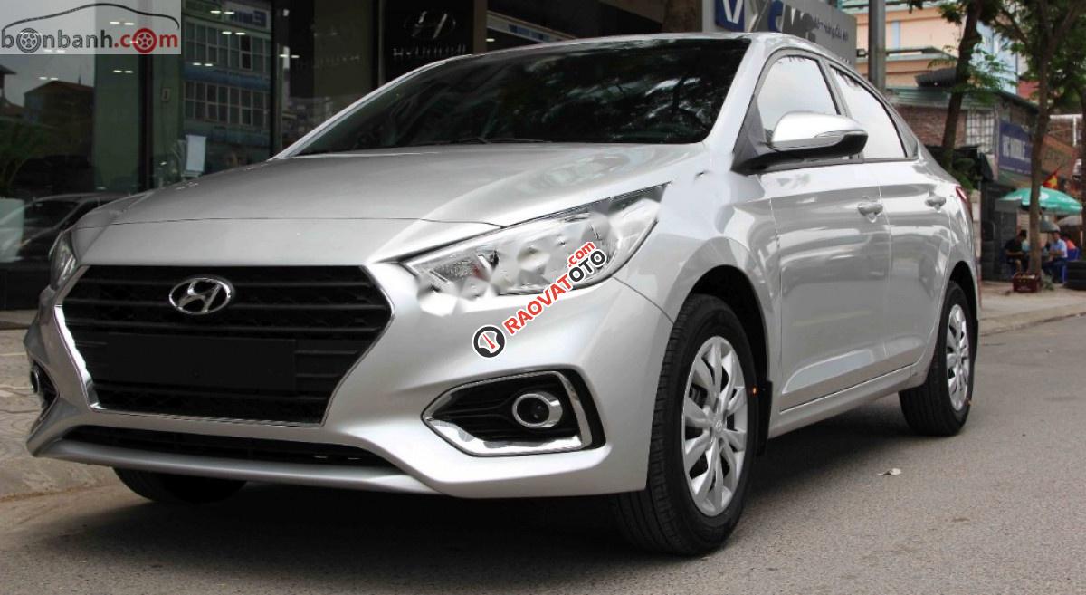 Bán Hyundai Accent năm 2019, màu bạc, giá chỉ 420 triệu-1