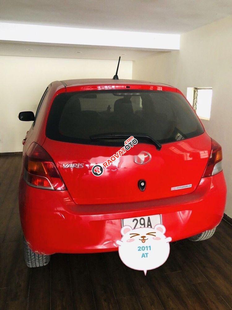 Bán Toyota Yaris AT đời 2011, màu đỏ-0