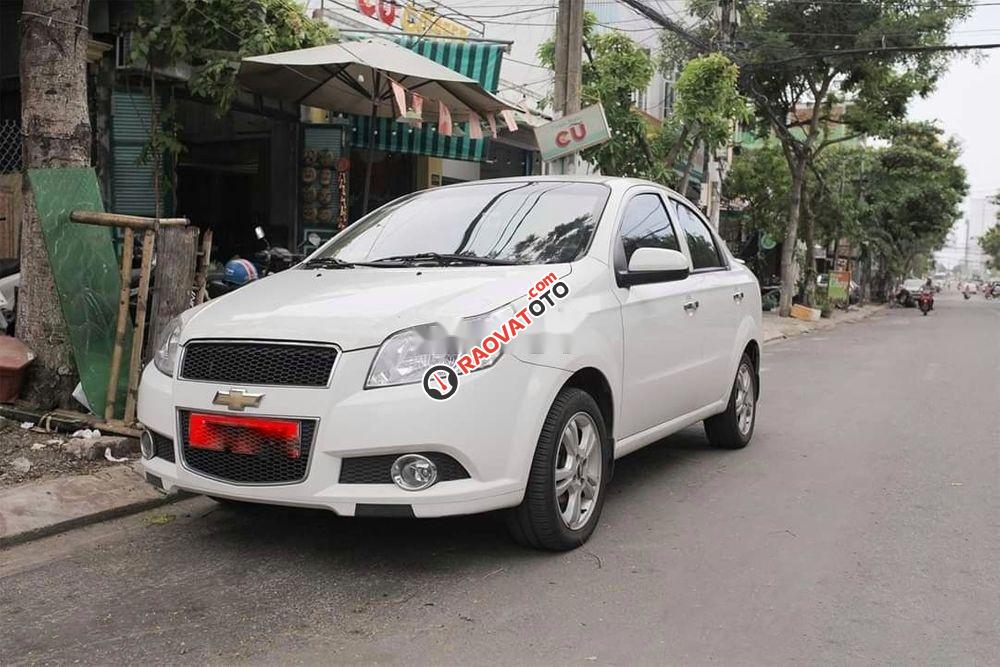 Cần bán Chevrolet Aveo AT sản xuất năm 2016, màu trắng-5