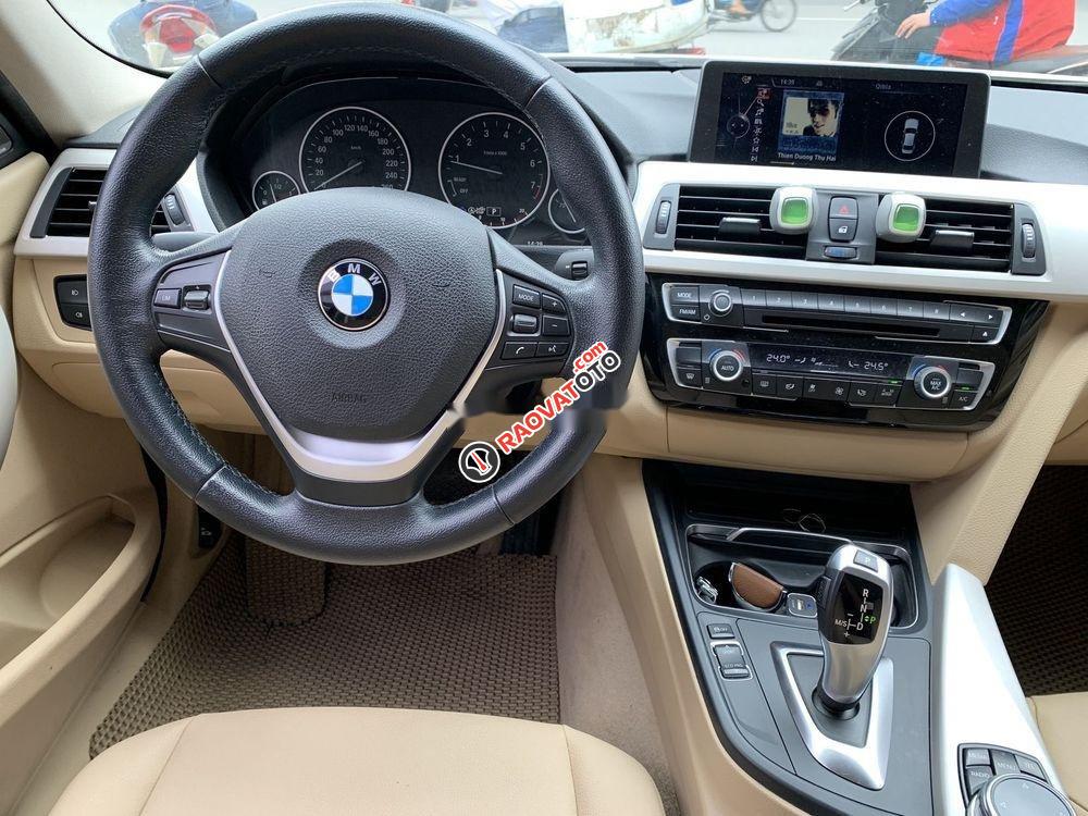 Cần bán xe BMW 320i đời 2016, màu trắng, xe nhập-7