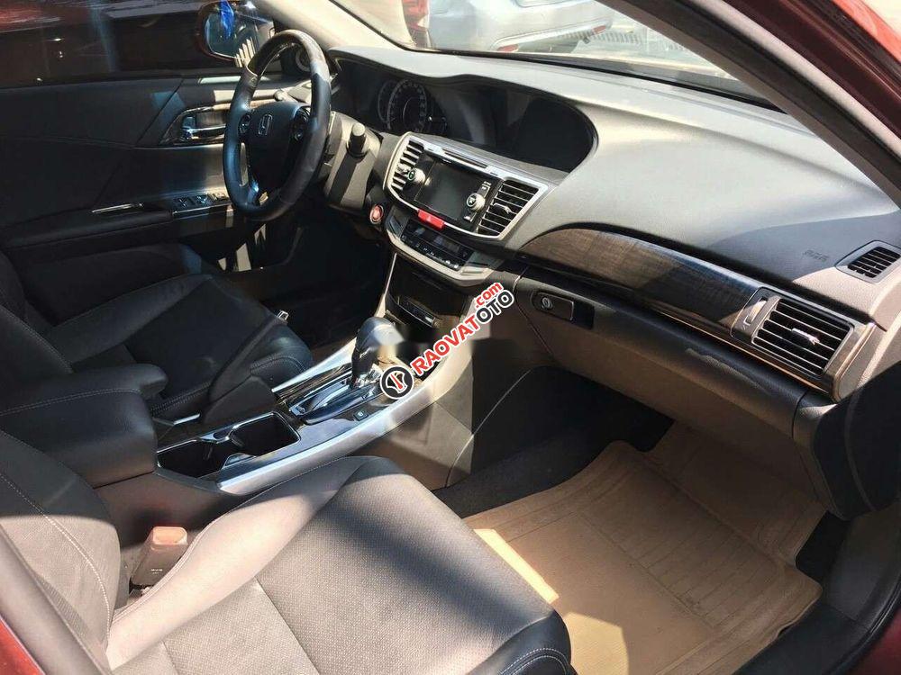 Cần bán xe Honda Accord 2015, nhập khẩu chính hãng-5