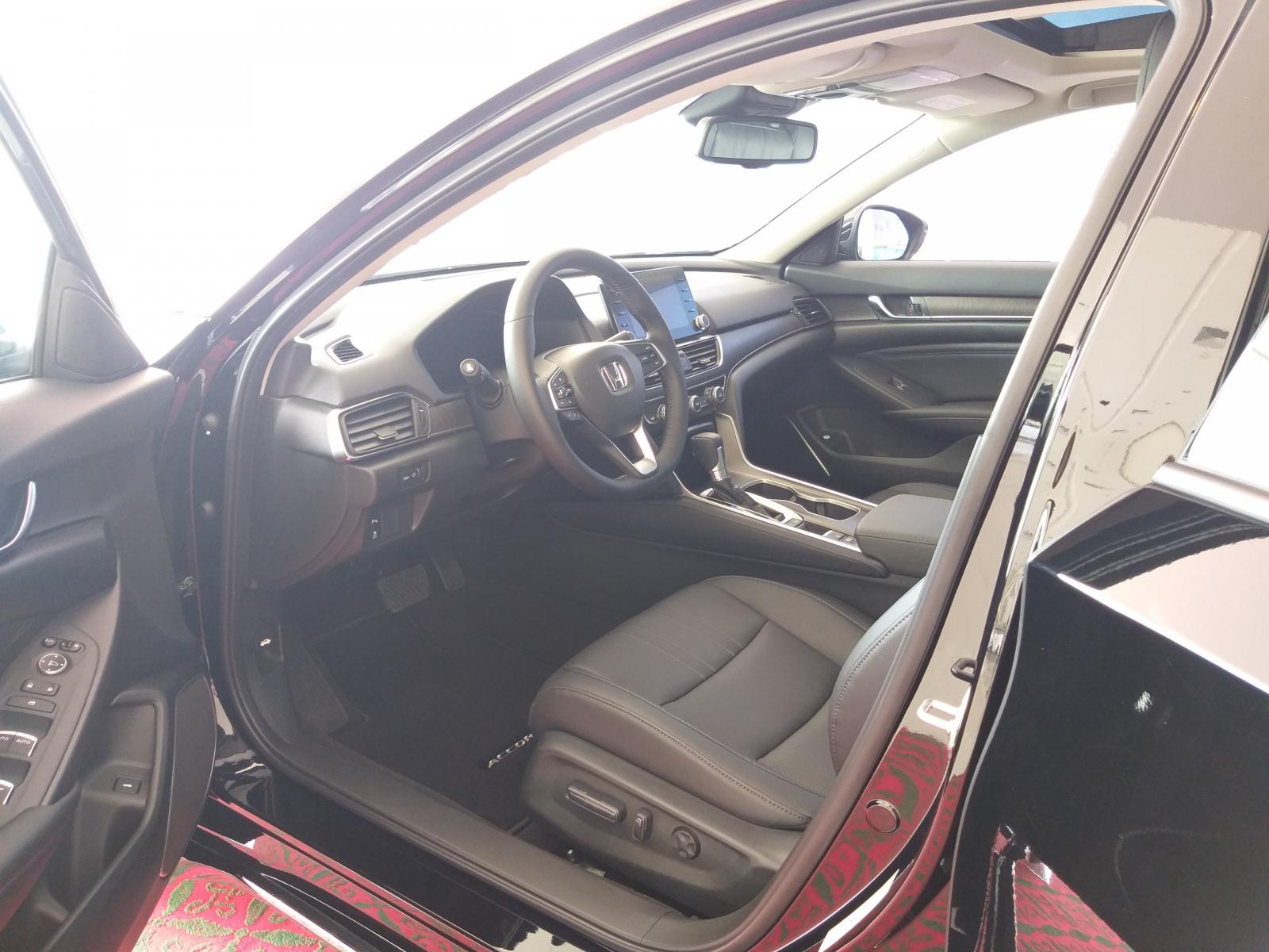Honda Ôtô Thanh Hóa, giao ngay Honda Accord 1.5 VTEC Turbo, màu đen, đời 2019, giá ưu đãi - LH: 0962028368-6