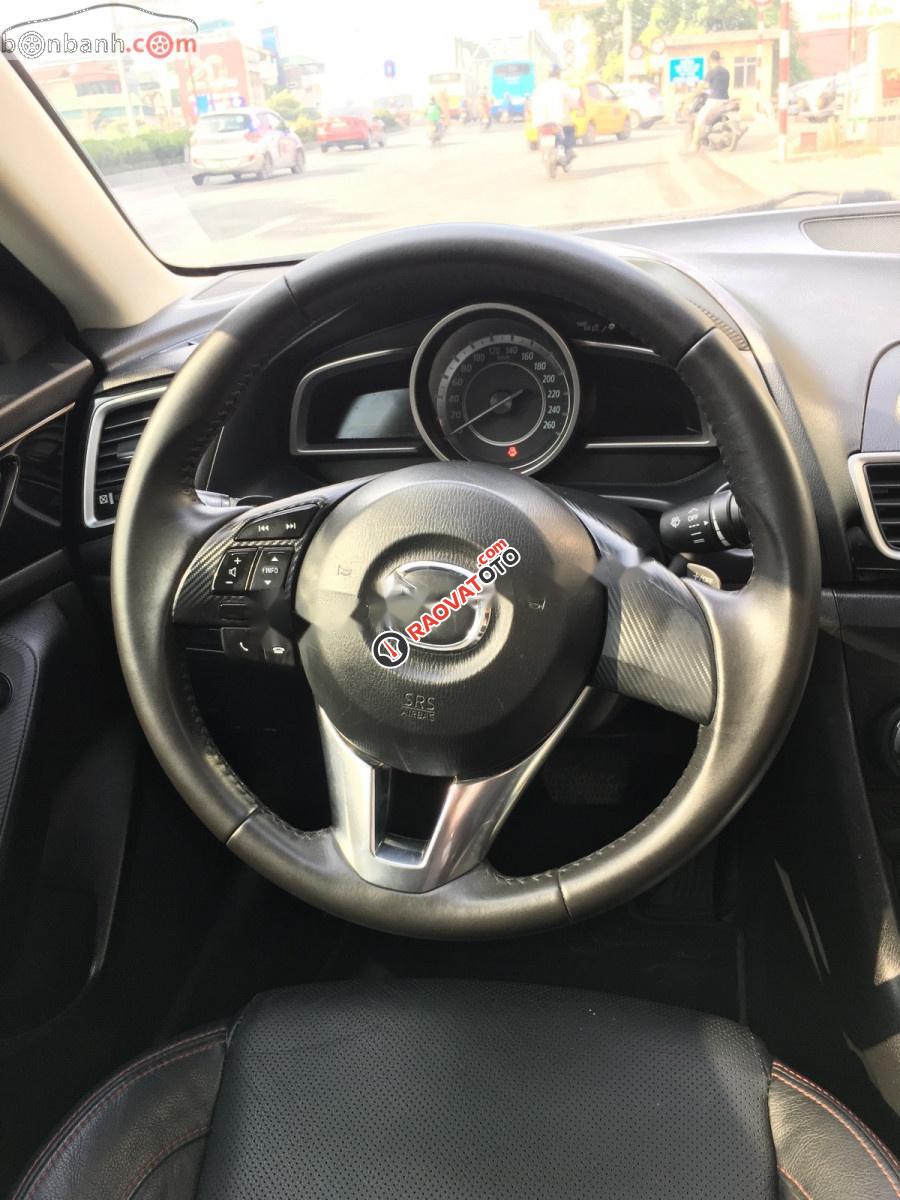 Cần bán xe Mazda 3 1.5 AT sản xuất năm 2016, màu trắng chính chủ-7