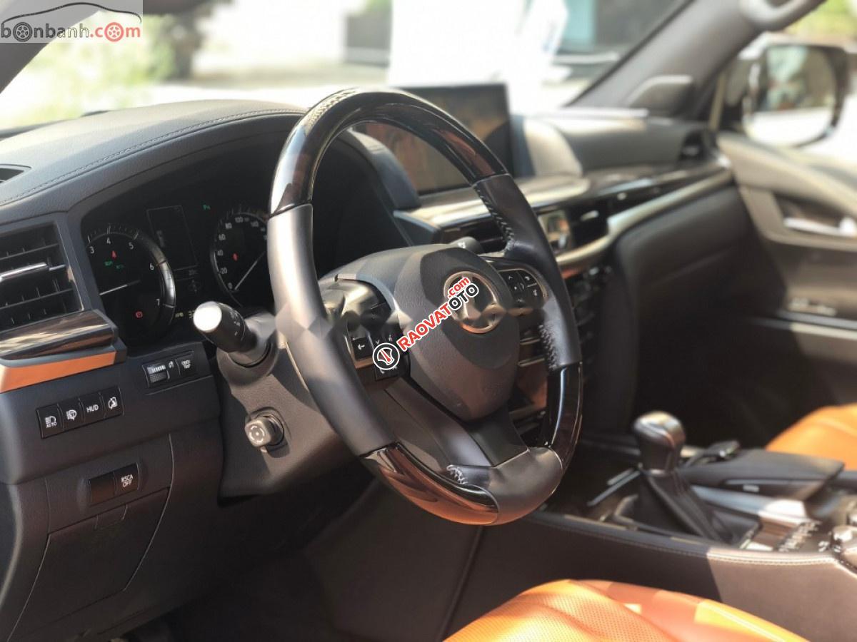 Cần bán Lexus LX 570 sản xuất năm 2015, xe nhập chính chủ-6