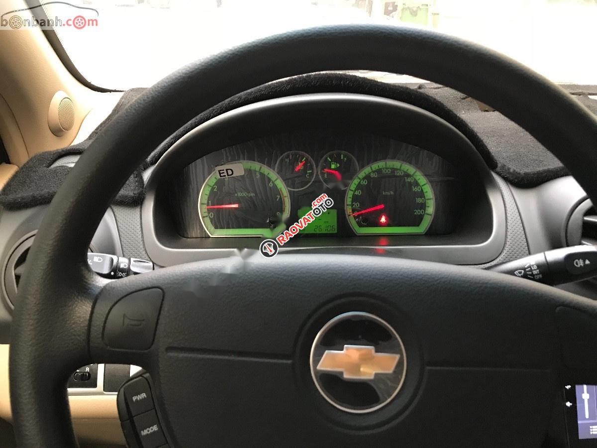 Bán xe Chevrolet Aveo 1.4 LTZ 2018, màu xám số tự động, 375tr-5