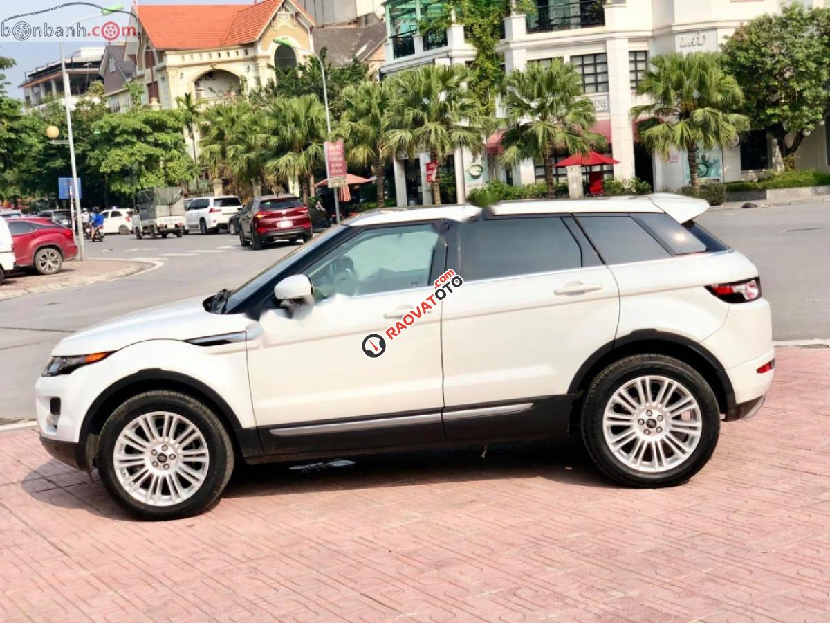 Cần bán LandRover Range Rover năm sản xuất 2013, màu trắng, xe nhập mới -4