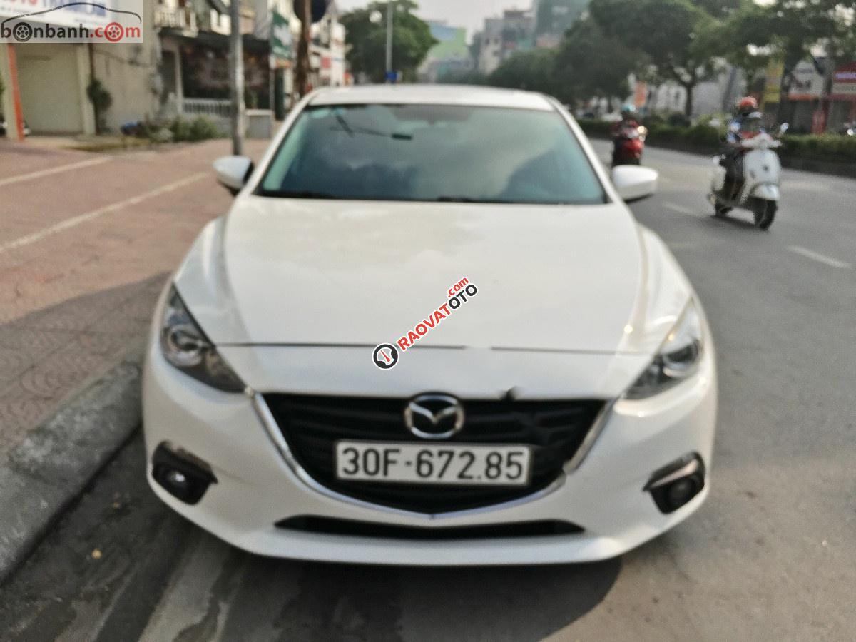 Cần bán xe Mazda 3 1.5 AT sản xuất năm 2016, màu trắng chính chủ-0