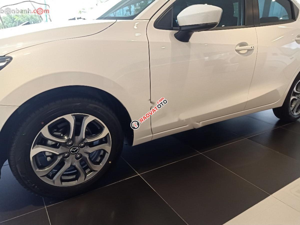 Bán Mazda 2 Premium sản xuất năm 2019, màu trắng, nhập khẩu -3