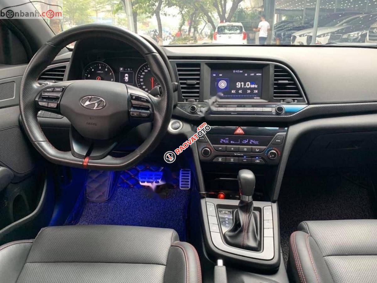 Bán Hyundai Elantra 1.6 Turbo năm sản xuất 2018, màu đỏ, giá tốt-5