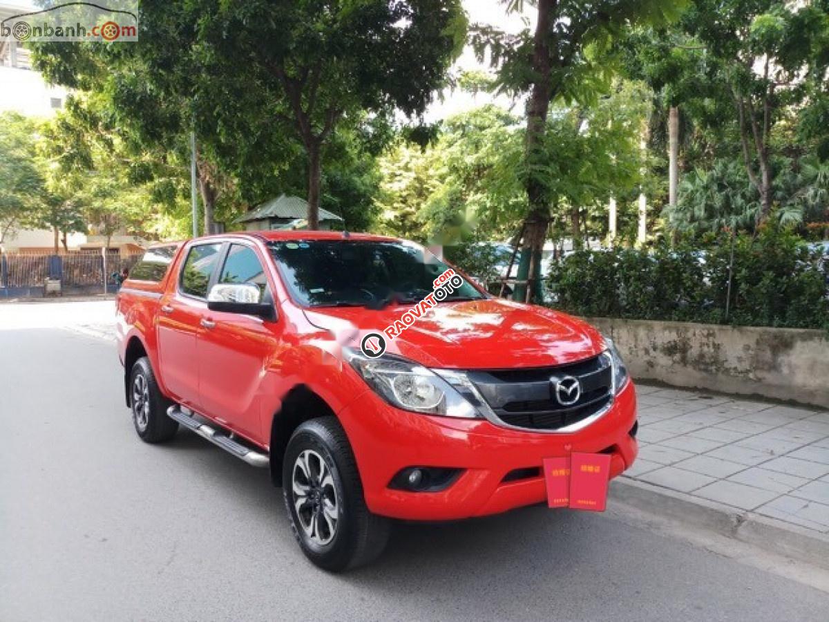 Cần bán Mazda BT 50 sản xuất năm 2016, màu đỏ, nhập khẩu số tự động -1